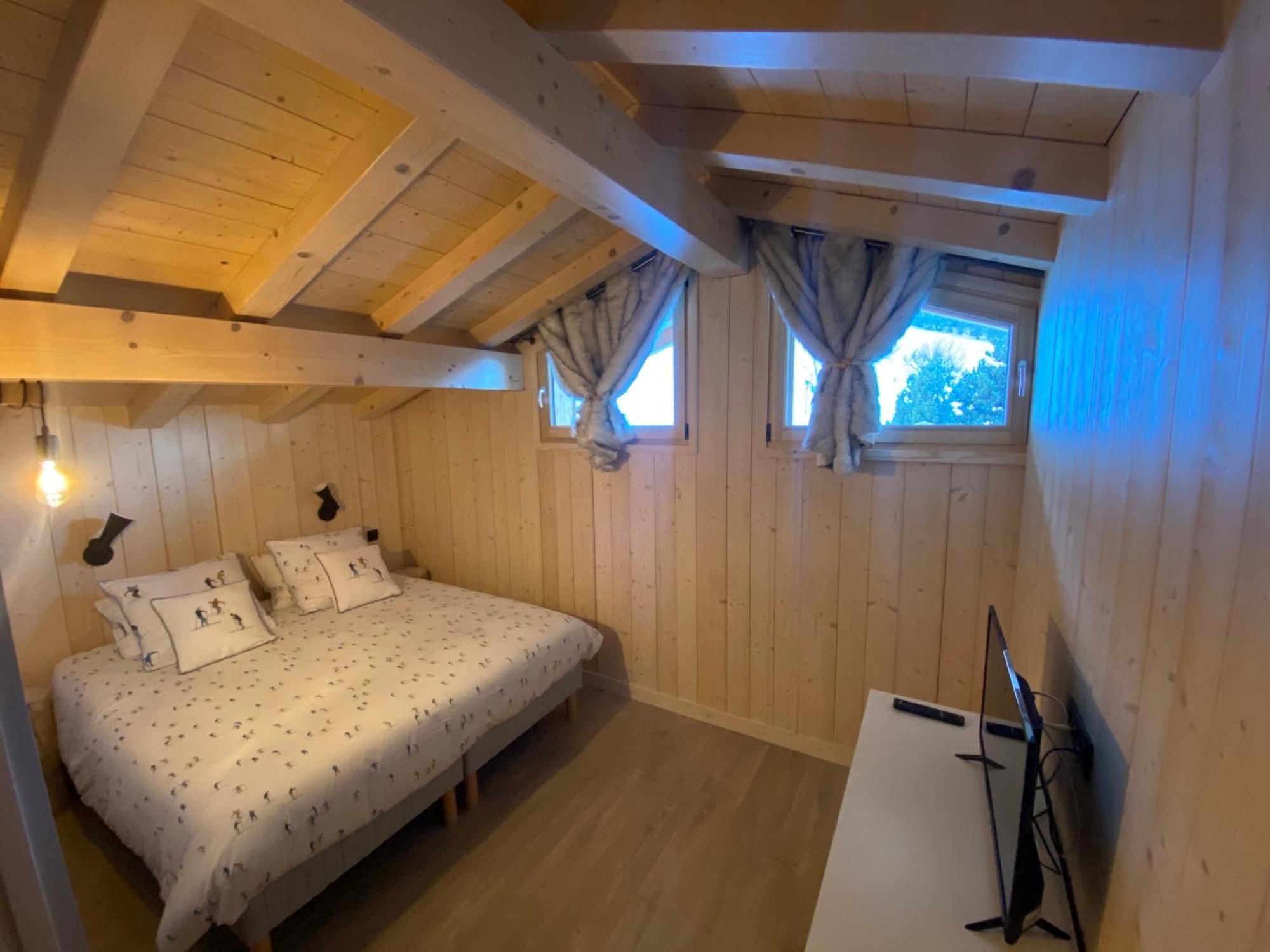 Les Ours De Chalet Combloux